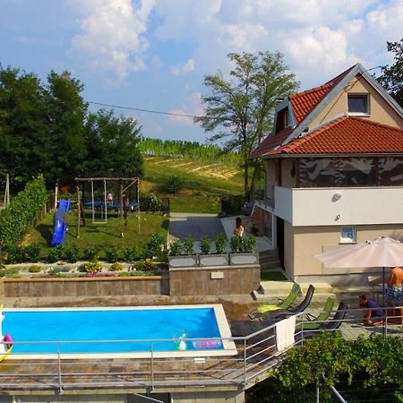 Elizabeta Holiday Home Strigova Eksteriør billede
